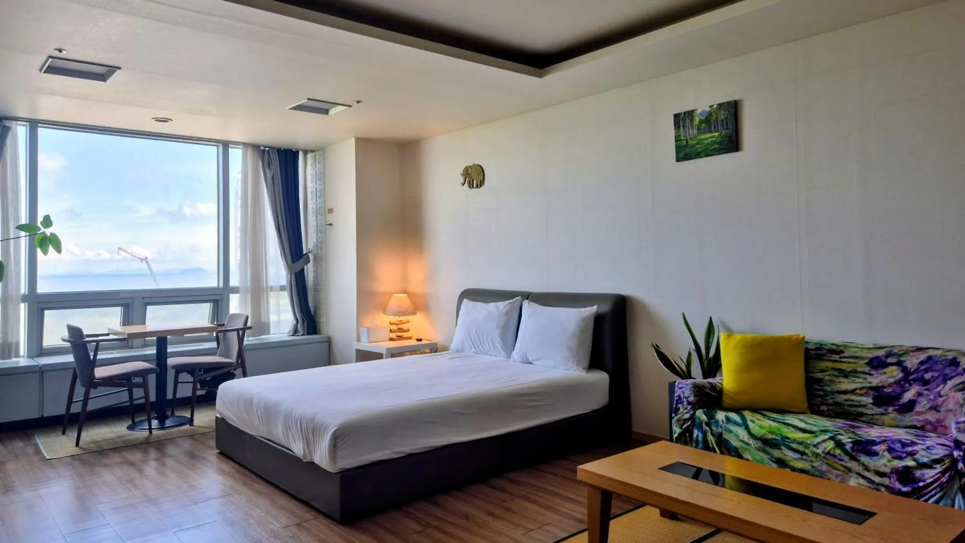 Cozy - Bright Studio Incheon