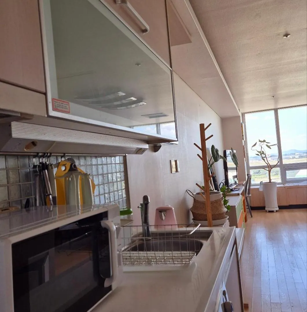 Cozy - Bright Studio Incheon